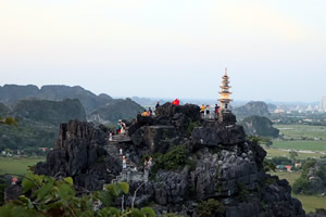 Hang Mau Temple