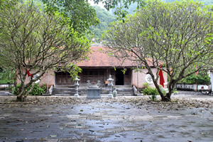 Hoa Lu Pagoda